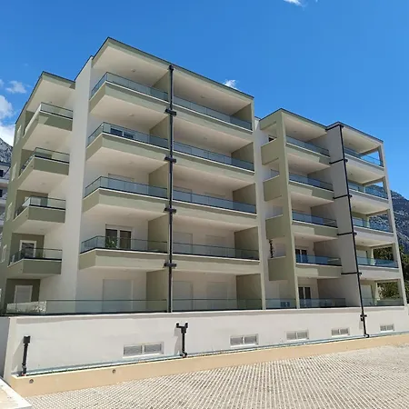 Апартаменти Luxury & Spacious Sea View From Bed Макарська